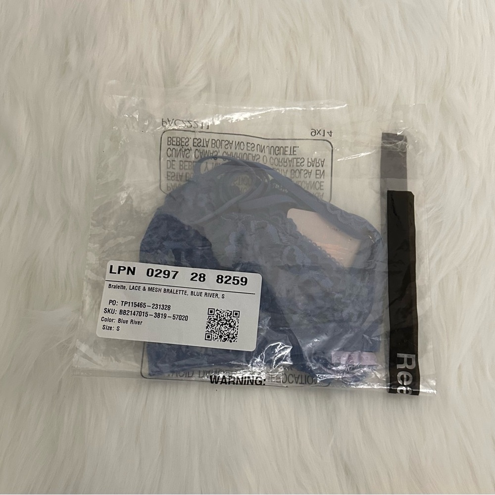 🆕SAVAGE X FENTY Blue Lace Bralette - Size: S - Picture 5 of 5